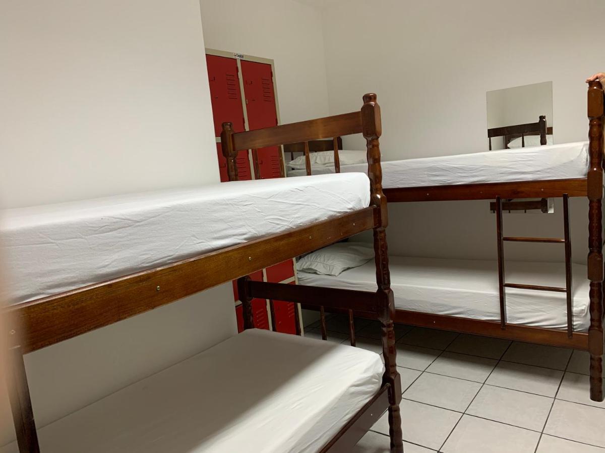 Positive Hostel Balneário Camboriú 外观 照片
