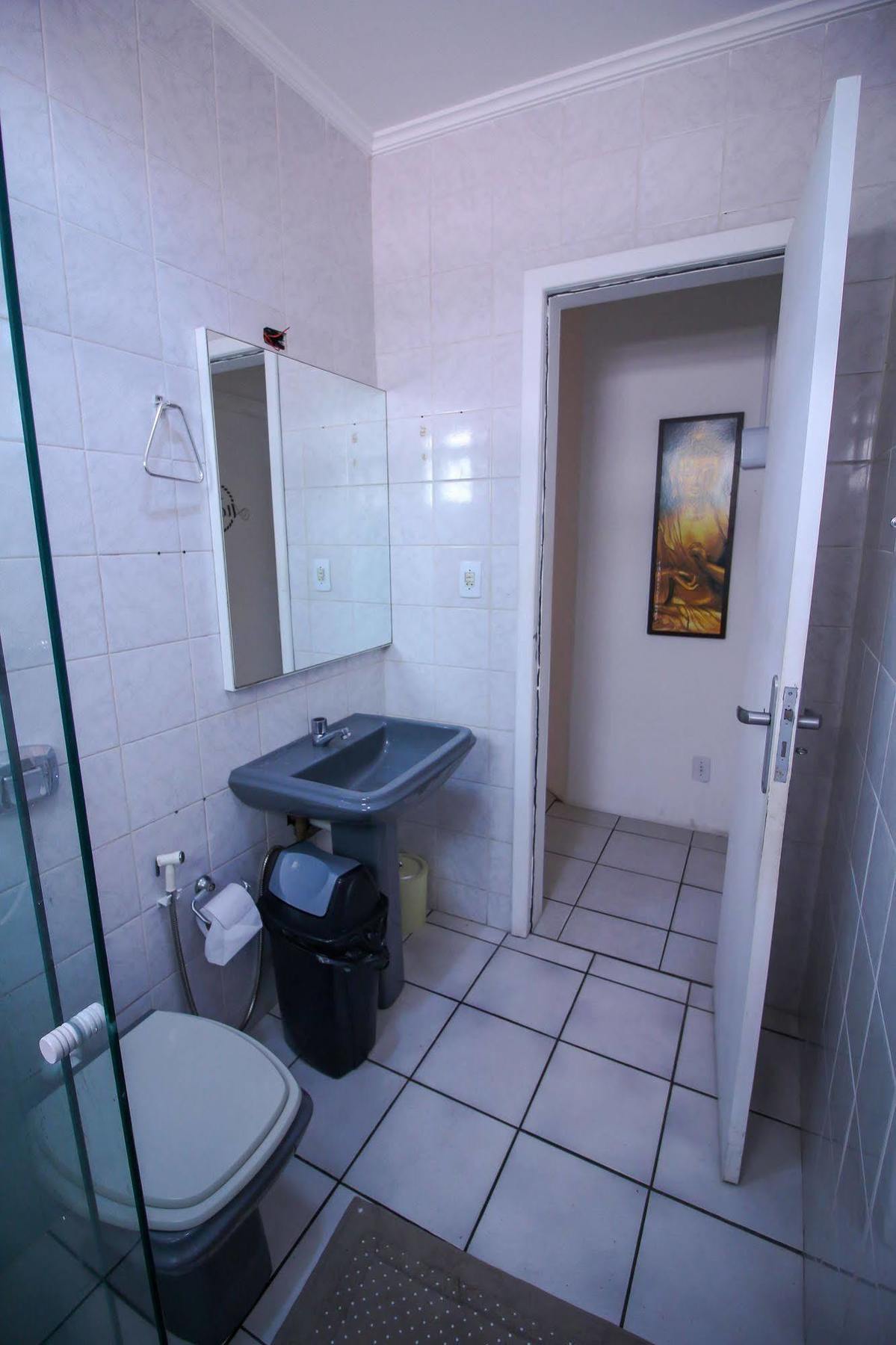 Positive Hostel Balneário Camboriú 外观 照片